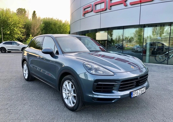 Porsche Cayenne cena 350000 przebieg: 110000, rok produkcji 2018 z Warszawa małe 92